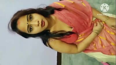 Desi Kaamwali Bai ki saree utar kar zabardast gaand chodi (part 1) hindi audio.