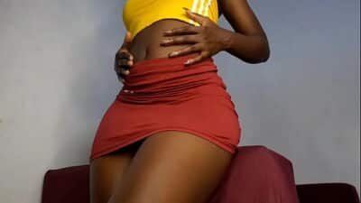 Estoy muy caliente y quiero que me coman el culo