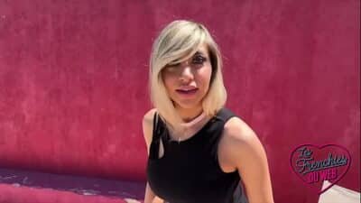 Lisa, superbe milf, adore le sexe et la bite