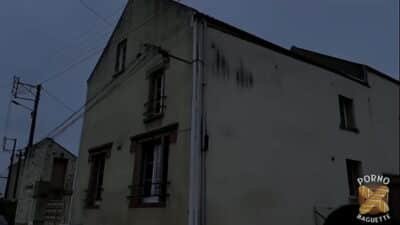 Luna, sublime rouqine, ne jure que par du sexe hard